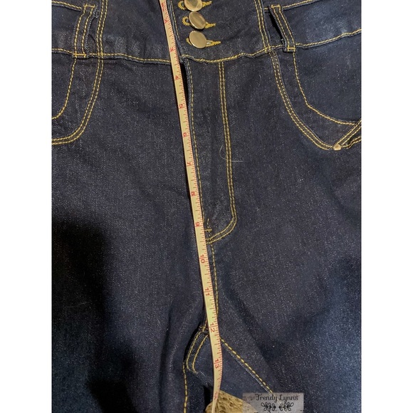 Shein• super hi waisted jeans - Picture 5 of 9